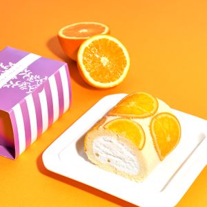 100% 수제 생크림 오렌지롤 케이크 하프(175g) 대표 이미지