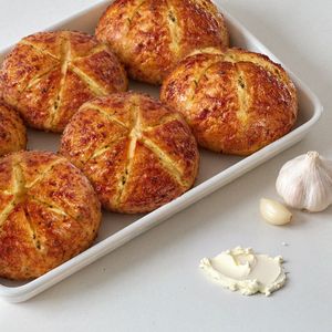 크림치즈육쪽갈릭(마늘)빵 대표 이미지