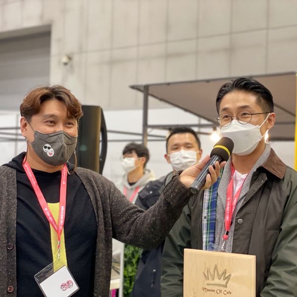 커넥츠커피 배경 이미지